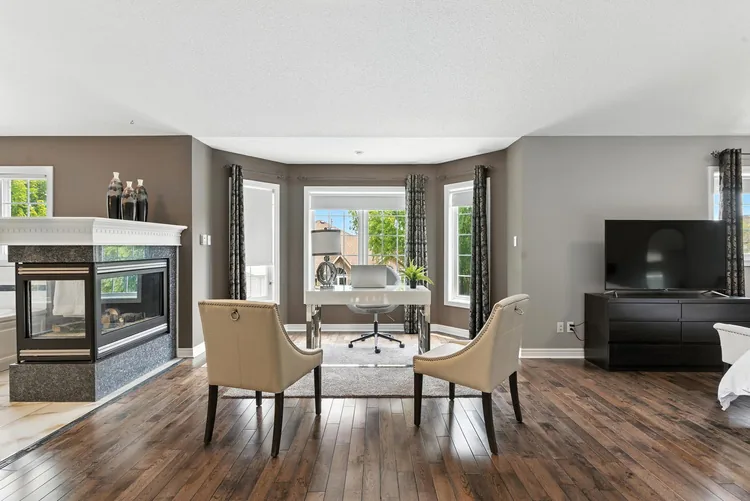 Home office with bay window